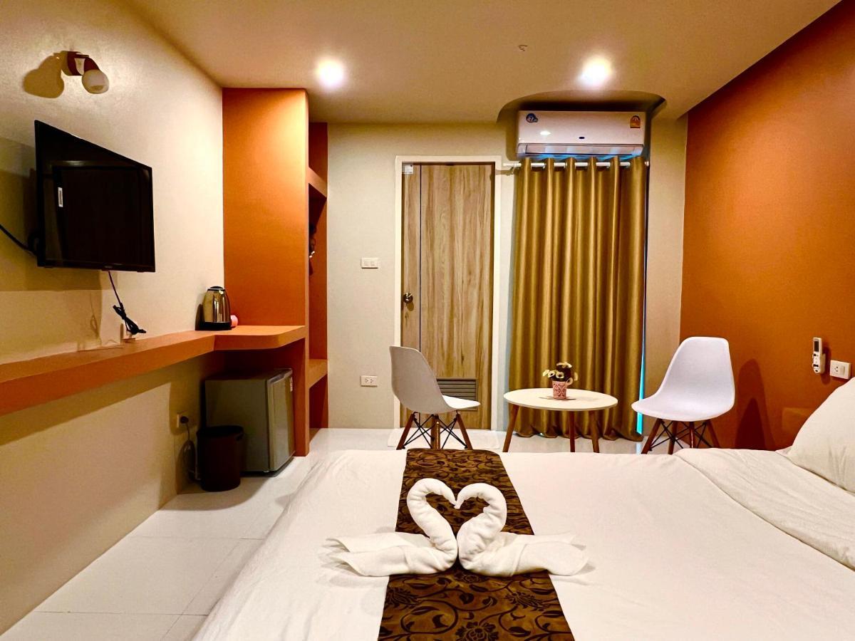 The Nice Patong Exterior foto